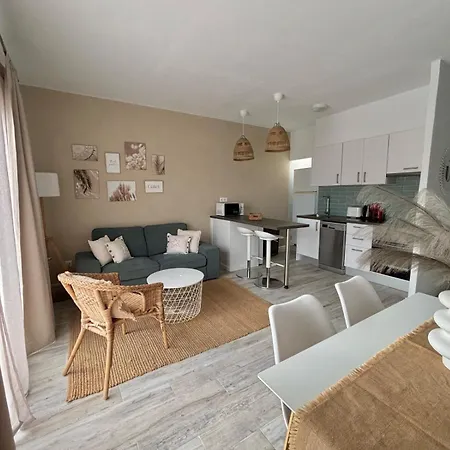 Ca Nostra Lejlighed *